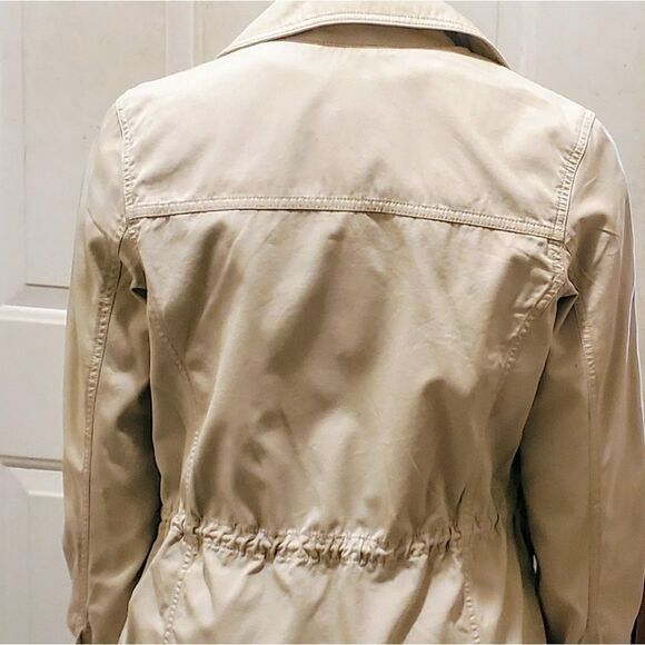 Eddie Bauer tan sports utility jacket - Picture 2 of 8